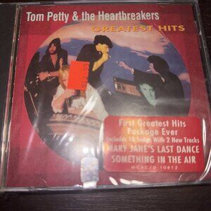 Tom Petty and the Heartbreakers Greatest Hits Columbia CD very good condition